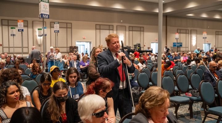 Mark Tadder addresses the convention during roll call